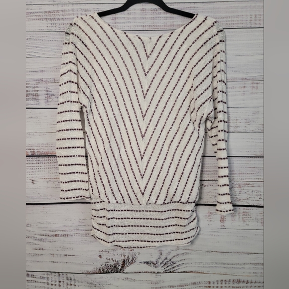 Knox Rose S V Neck Stripped Sweater - Picture 4 of 4